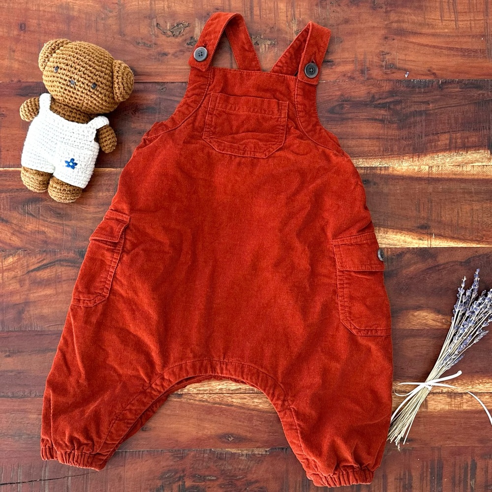 Banana Republic Baby. Corduroy Bubble Romper. Tandoori Red. 100% Organic Cotton